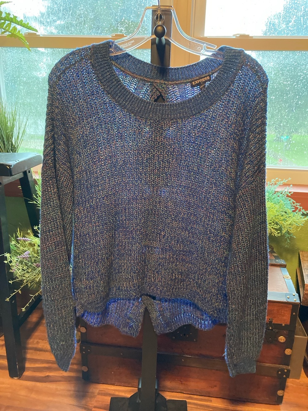 Express XS long sleeved blue speckled colored cut out back sweater